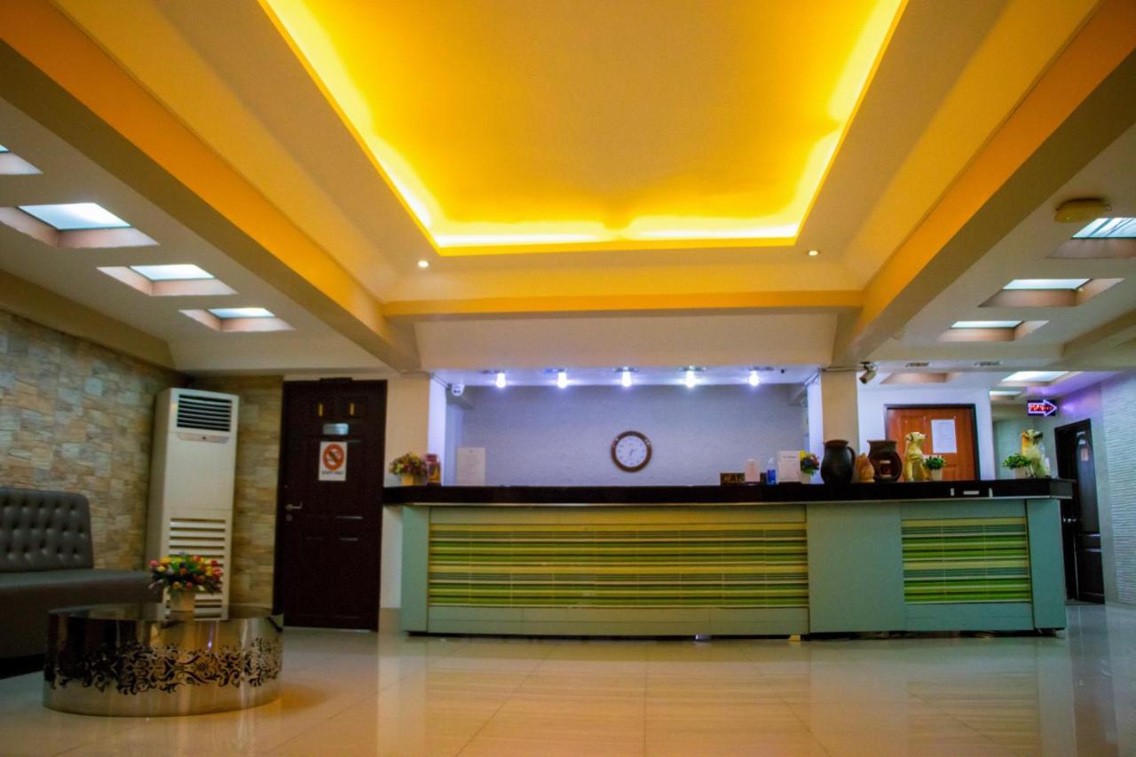 Visiting Card Hotel & Resort Bangkok Exterior foto