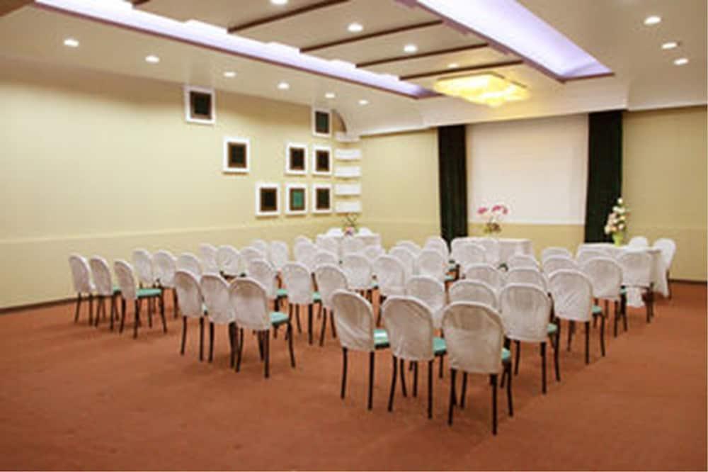Visiting Card Hotel & Resort Bangkok Exterior foto